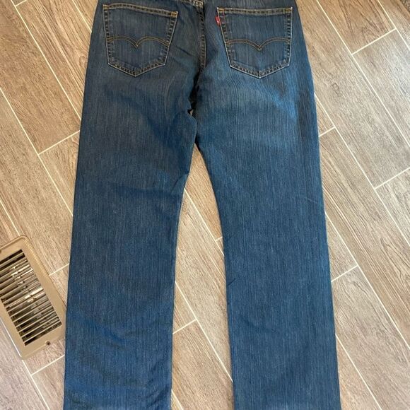 Levi’s 559 w33 L34 Made in Egypt writing n pocket. - Picture 10 of 16